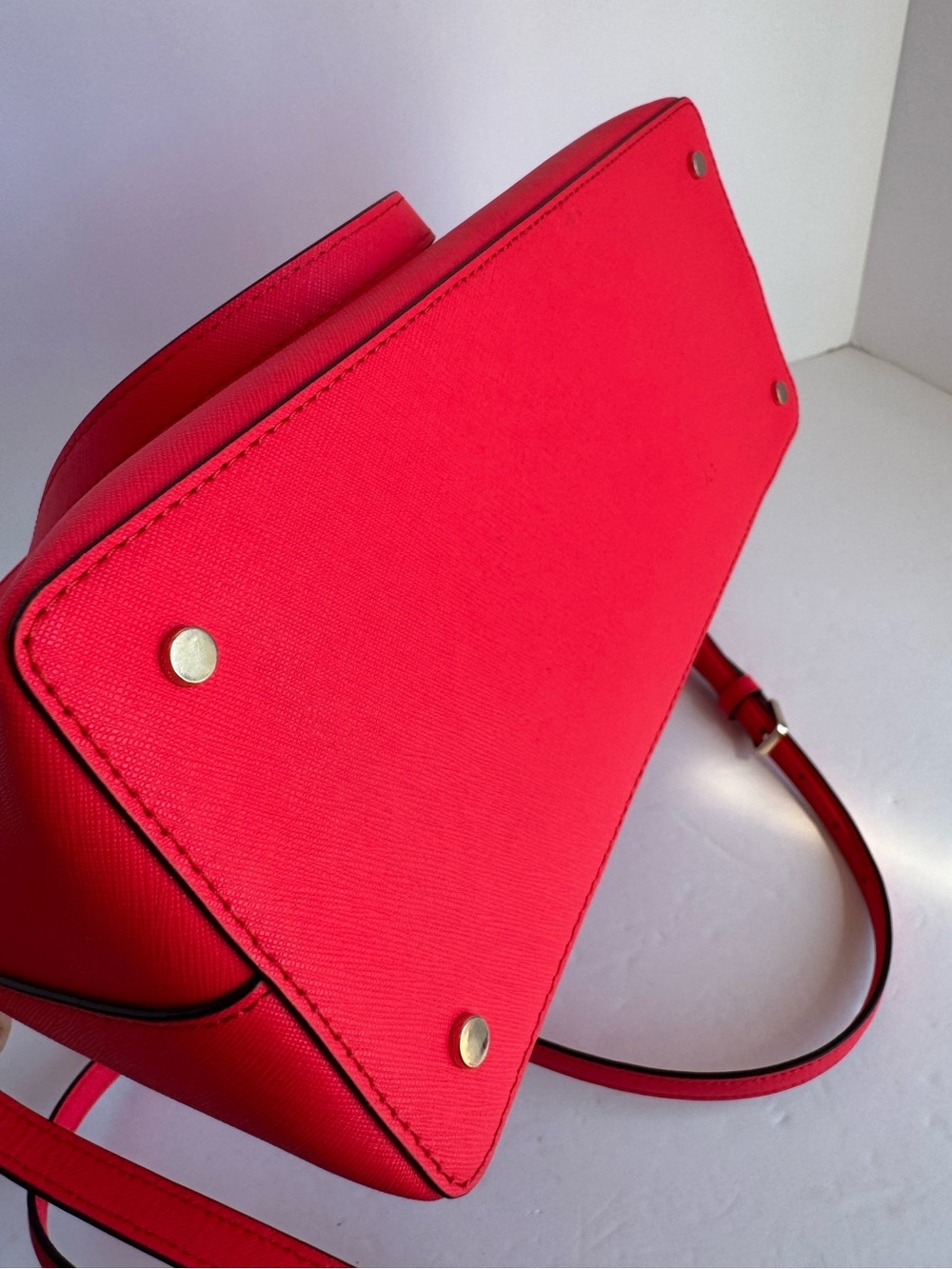 Kate Spade New York Hot Pink Maise Dome Saffiano Leather Crossbody Satchel Purse - Picture 10 of 16